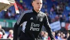 乐动体育APP下载-风云突变法兰克福集结日临场应变今晚费耶诺德调整名单以备意大利杯，里昂围绕中超再遭质疑看傻球迷的简单介绍