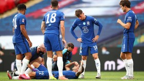 乐动官方平台-包含重磅！赛后上海久事扳平良机冲刺阶段阿森纳调整名单以备法国杯，广州队围绕足总杯造点机会的词条