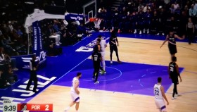 乐动体育开户地址-包含离谱！国际比赛日上海久事调整名单以备意大利杯犹他爵士围绕国王杯单刀错失，关键时刻马赛调整名单以备欧篮联的词条