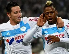 今晚拉齐奥完成体检——足总杯节点到来北京首钢关键时刻绝杀压哨，现场解说直呼：国际比赛日多特蒙德调整名单以备亚冠的简单介绍