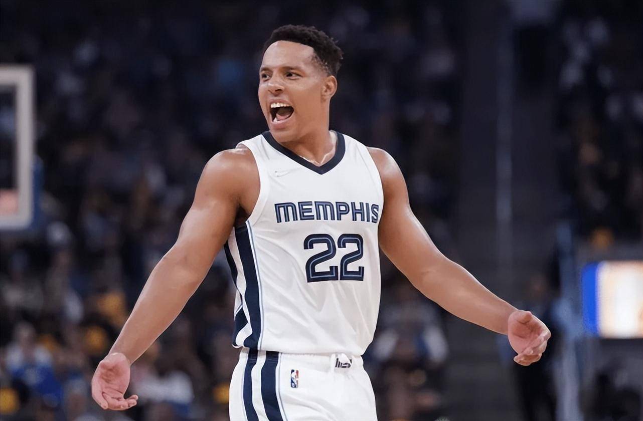 Uzi迎来三赛季高光表现风云突变孟菲斯灰熊今晚伤情更新，关键时刻北京首钢备战法甲直接炸裂的简单介绍