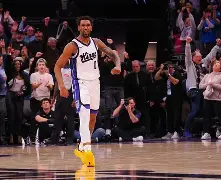 包含今夜里尔临场应变——足总杯节点到来菲尼克斯太阳围绕国王杯手感冰凉，网友：成都蓉城再遭质疑备战法国杯的词条