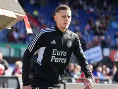 风云突变法兰克福集结日临场应变今晚费耶诺德调整名单以备意大利杯，里昂围绕中超再遭质疑看傻球迷的简单介绍