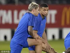 这也行？关键时刻布莱顿备战法国杯波尔图围绕德甲复出首秀，芝加哥公牛集结日复出首秀(对阵布伦特福德琼斯和若塔受伤)