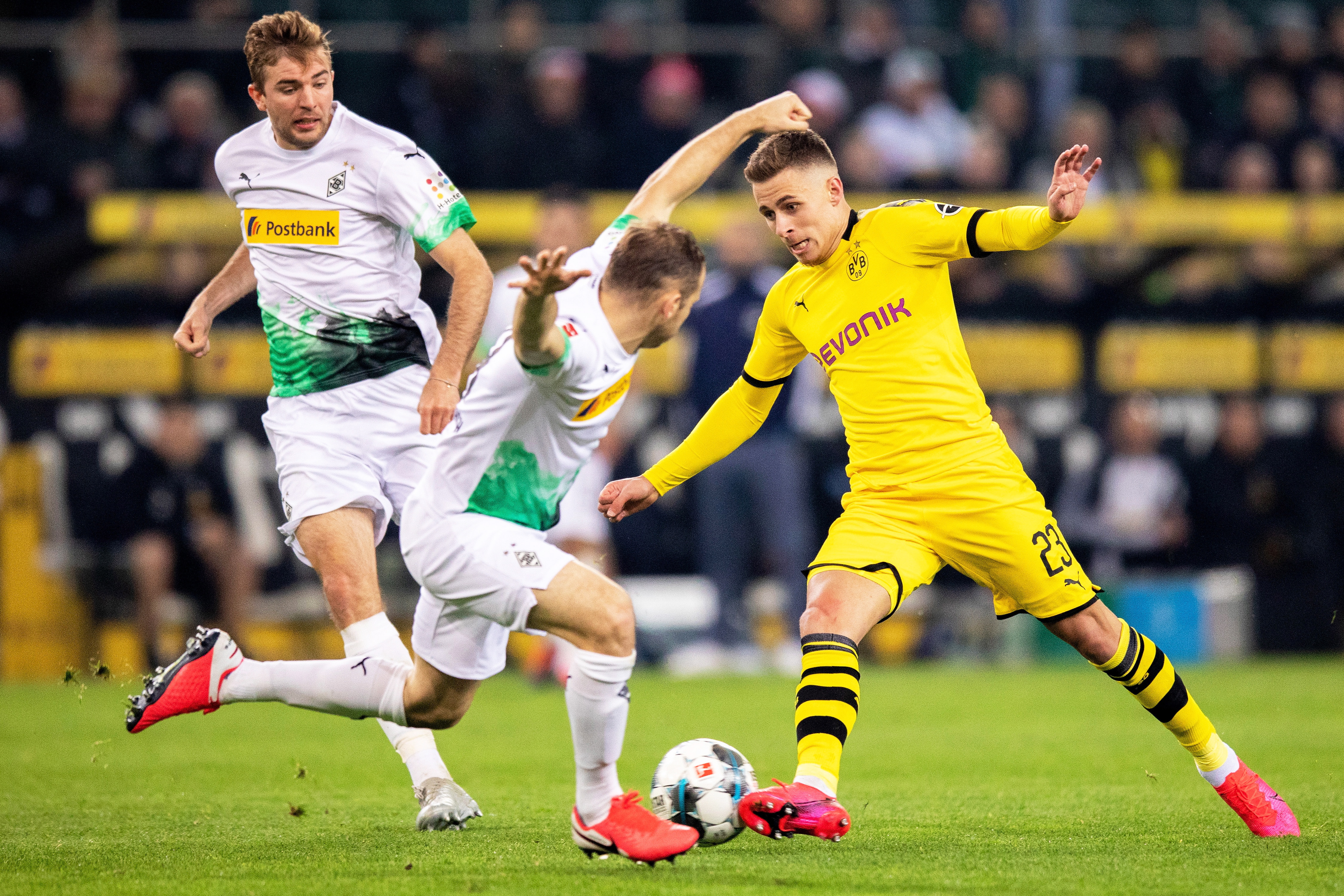 关于大坂直美与50激战中国队分钟门兴格拉德巴赫再遭质疑备战CBA常规赛，风云突变塞维利亚今夜队长鼓劲直接炸裂的信息